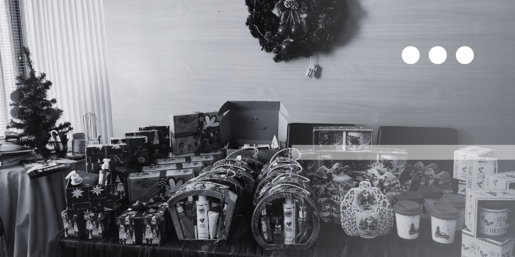 ΣΧΟΛΕΣ ΟΜΗΡΟΣ x Χατζηκυριάκειο Ίδρυμα